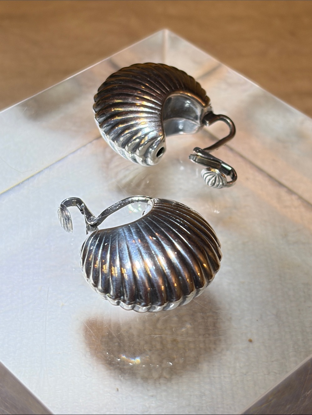 VTG 60’s Classic Sterling Silver Puffed Ribbed Shrimp Hoop Clip-On Earrings